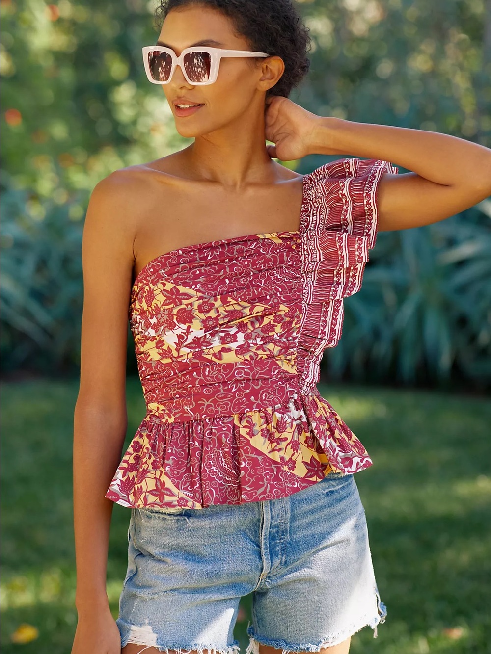 Anthropologie Love the Label One Shoulder Ruffle Smocked Peplum Top Floral XL